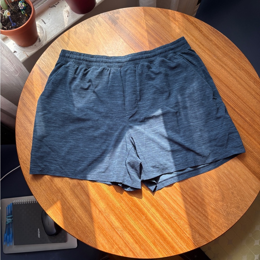 Lululemon Pace Breaker XXL Heathered Blue Lined Shorts